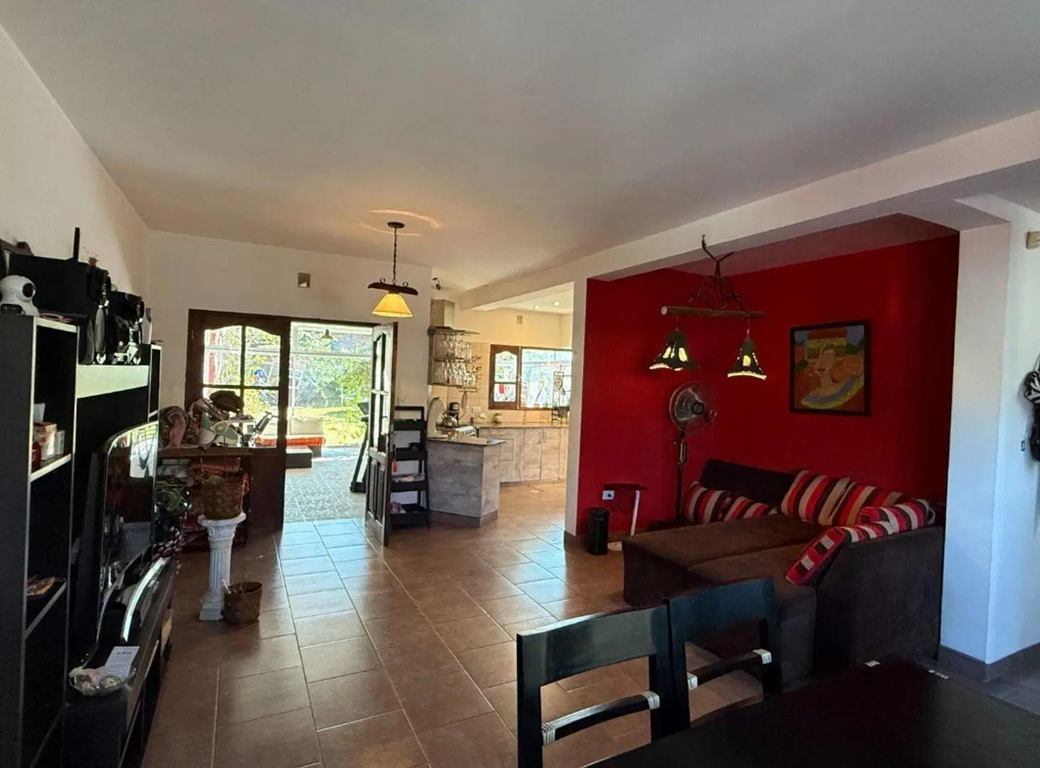 VENTA CASA 2 DORM- 310 m2 B° BAJO LA VIÑA 3