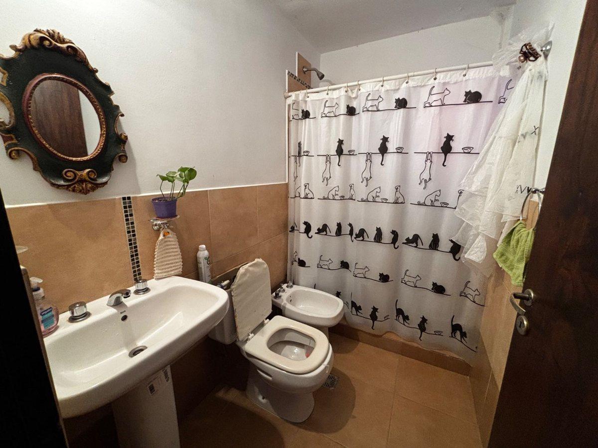 Foto de VENTA DUPLEX 4 DORMITORIOS EN Bº LOS PERALES, imagen 3