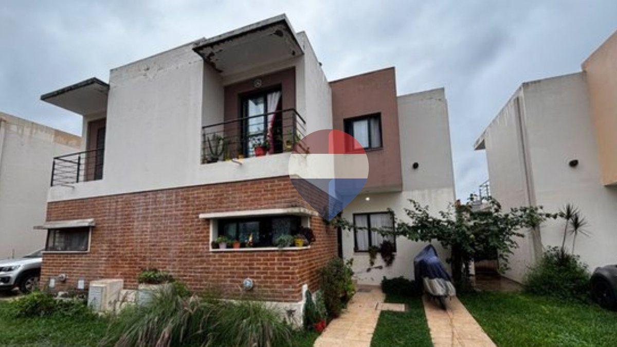Foto de VENTA DUPLEX 4 DORMITORIOS EN Bº LOS PERALES, imagen 2