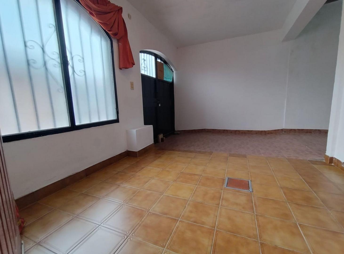 Foto de VENTA CASA 2 DORMITORIOS 160 M2 ALTO COMEDERO 370V, imagen 4