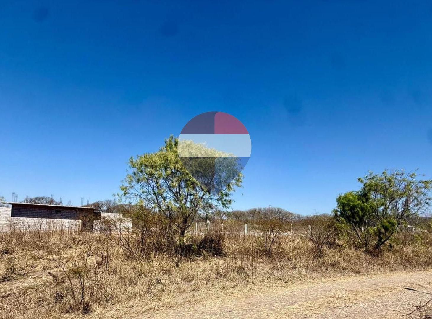 Foto de VENTA TERRENO ESQUINA 597 M2 LA ALAMEDA EL CEIBAL, imagen 2