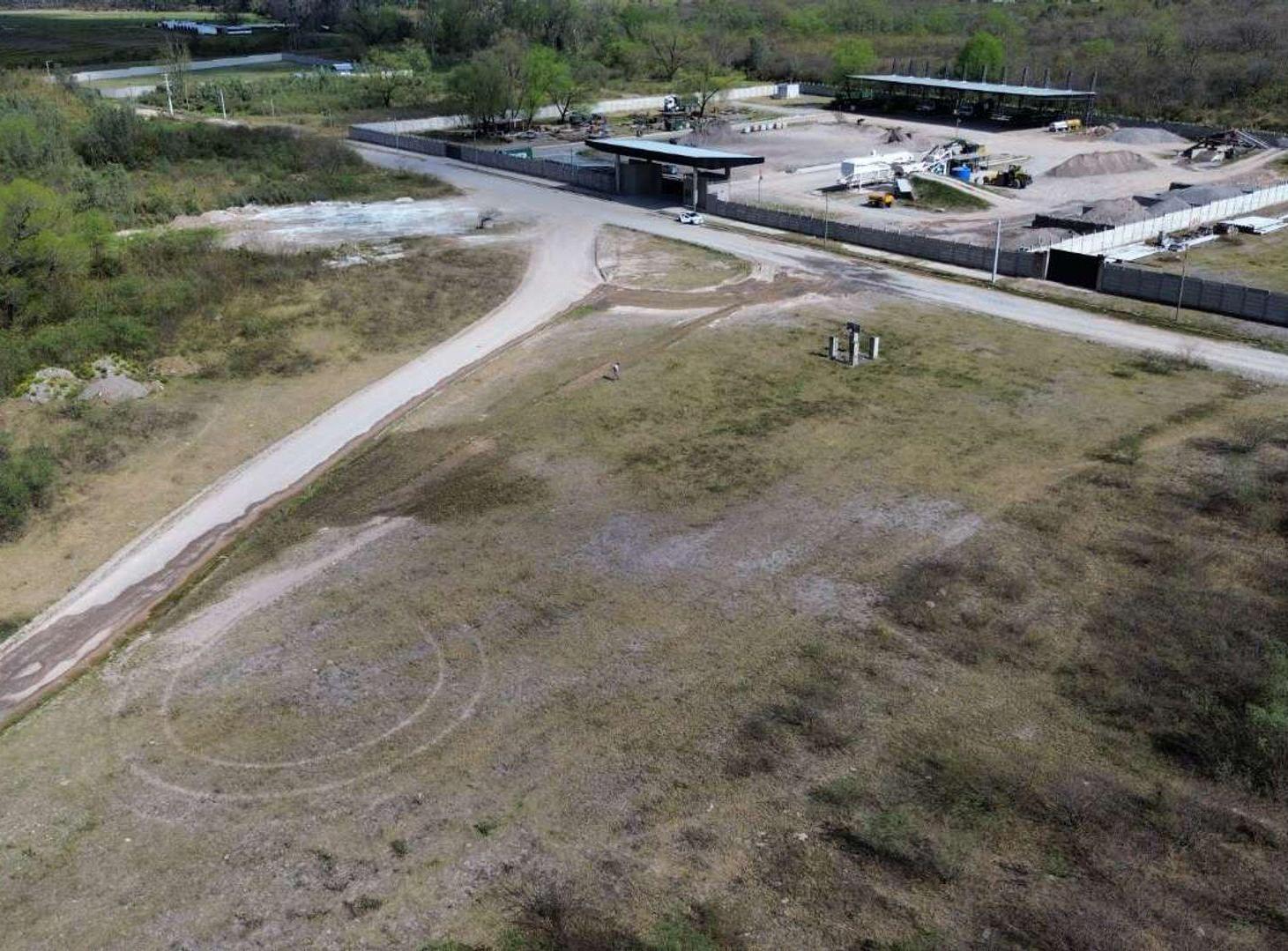 Foto de VENTA TERRENO INDUSTRIAL 2830M2 EN RIO BLANCO, imagen 2