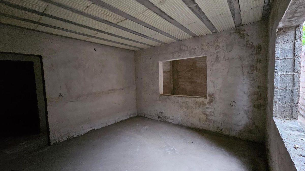 Foto de VENTA CASA A TERMINAR - B° SARGENTO CABRAL, imagen 2