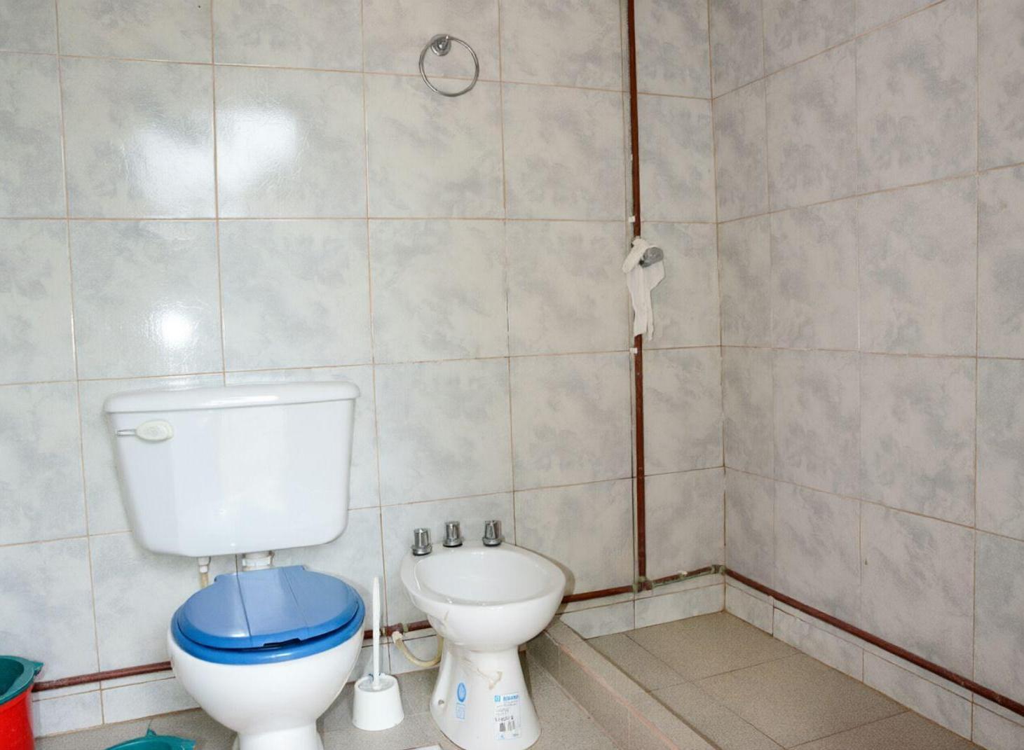 Foto de VENTA CASA EN LOZANO S/ Av. EVA PERON, imagen 5