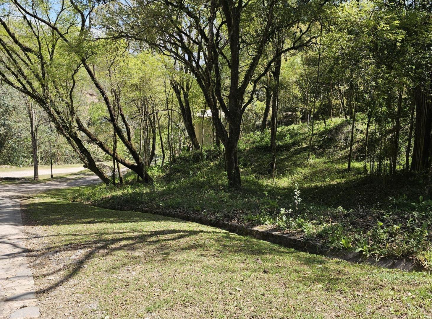 Foto de VENTA TERRENO DE 922 m2-BARRIO HORCO MOLLE-ETAPA 1, imagen 2