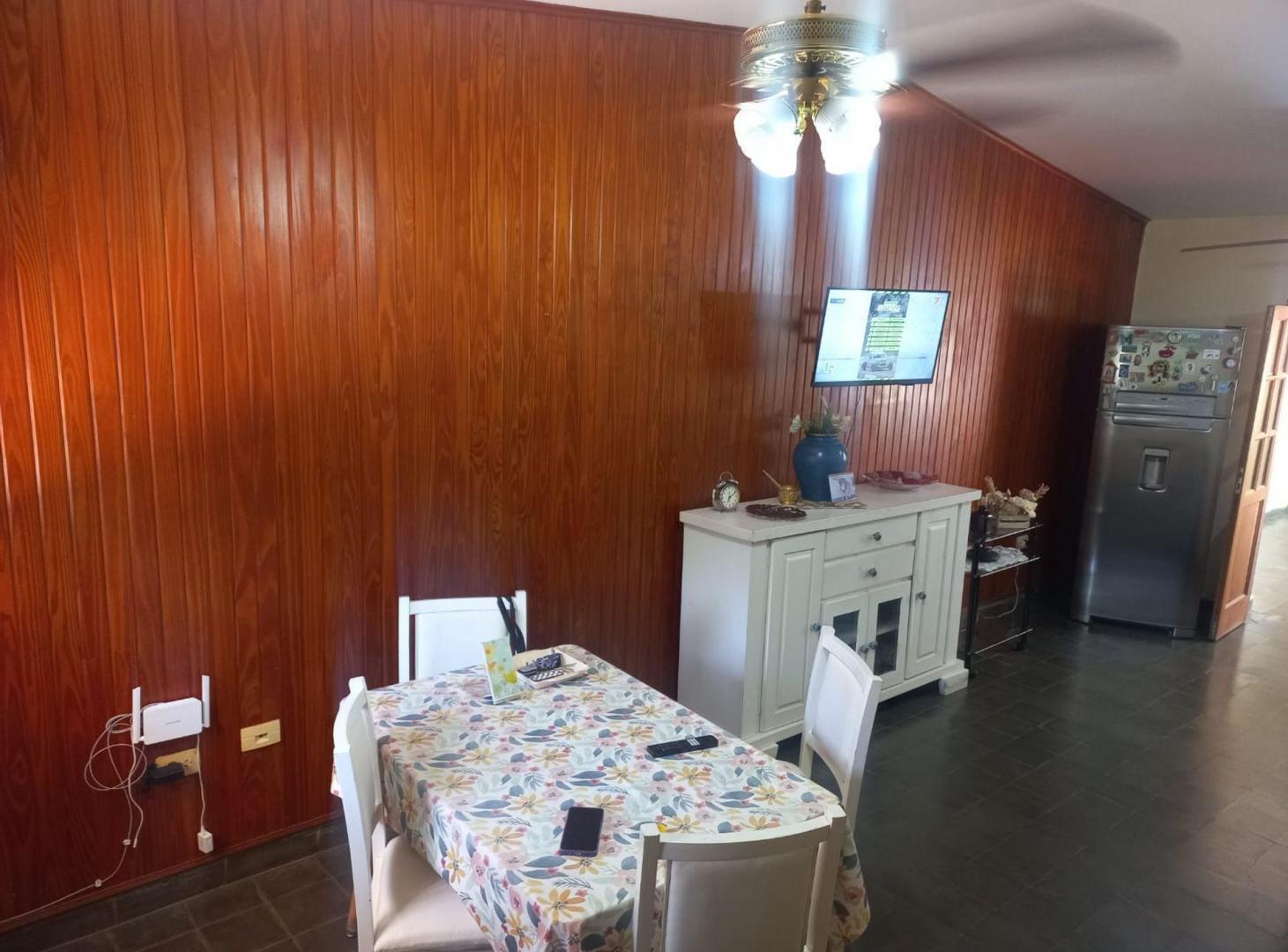 Foto de VENTA CASA 3 DORM HOUSSEY 558 B° GUEMES- SAN PEDRO, imagen 3