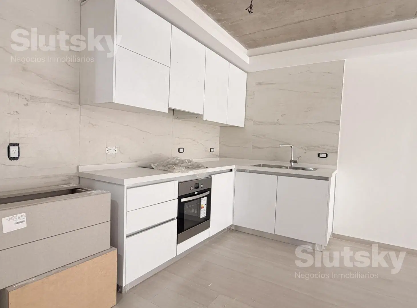 Departamento en Venta - 3 Ambientes - Cochera - A Estrenar - Palermo Chico 2
