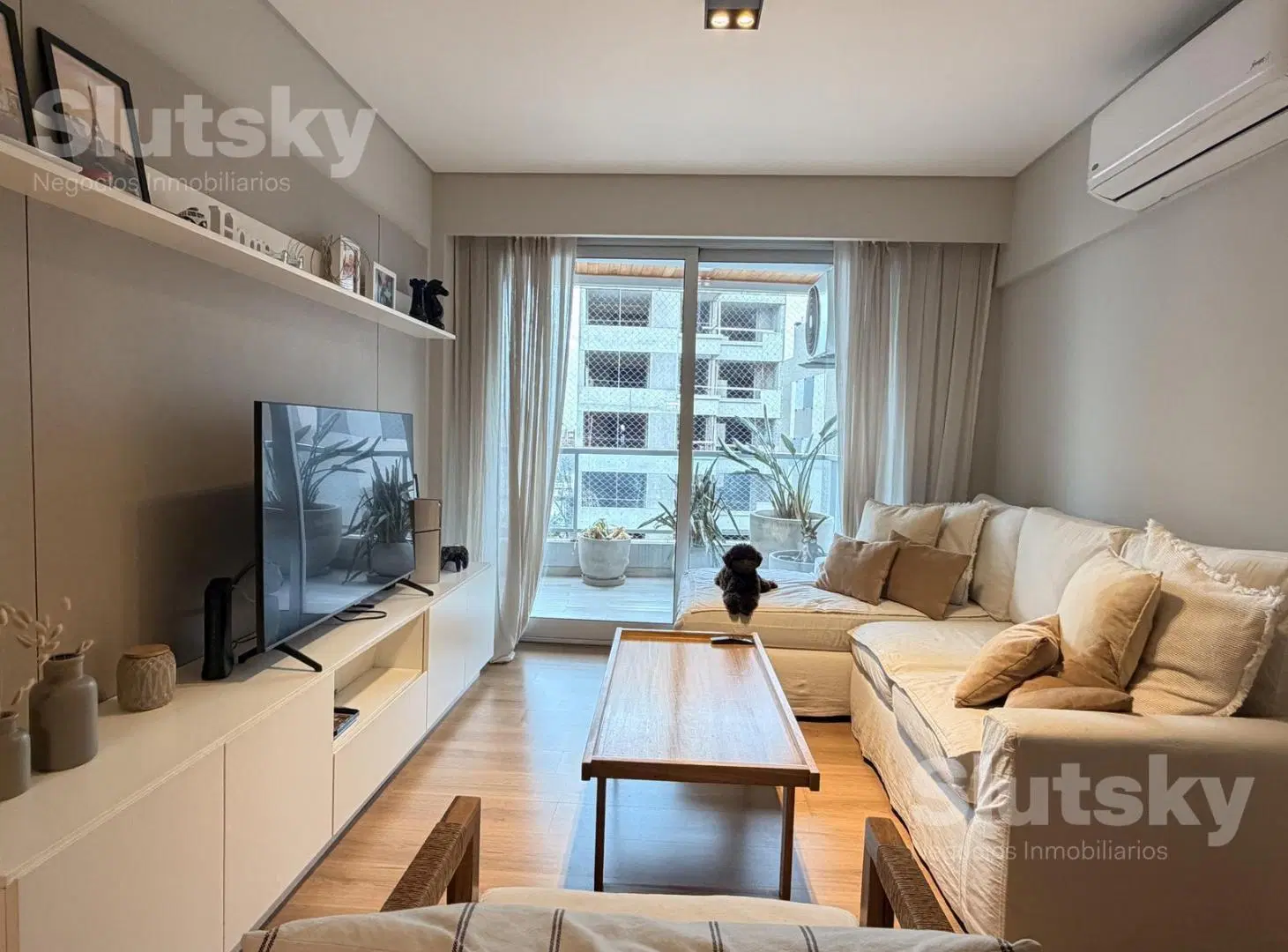 Departamento en Venta - 4 ambientes con cochera y Baulera - Caballito Cid Campeador 2