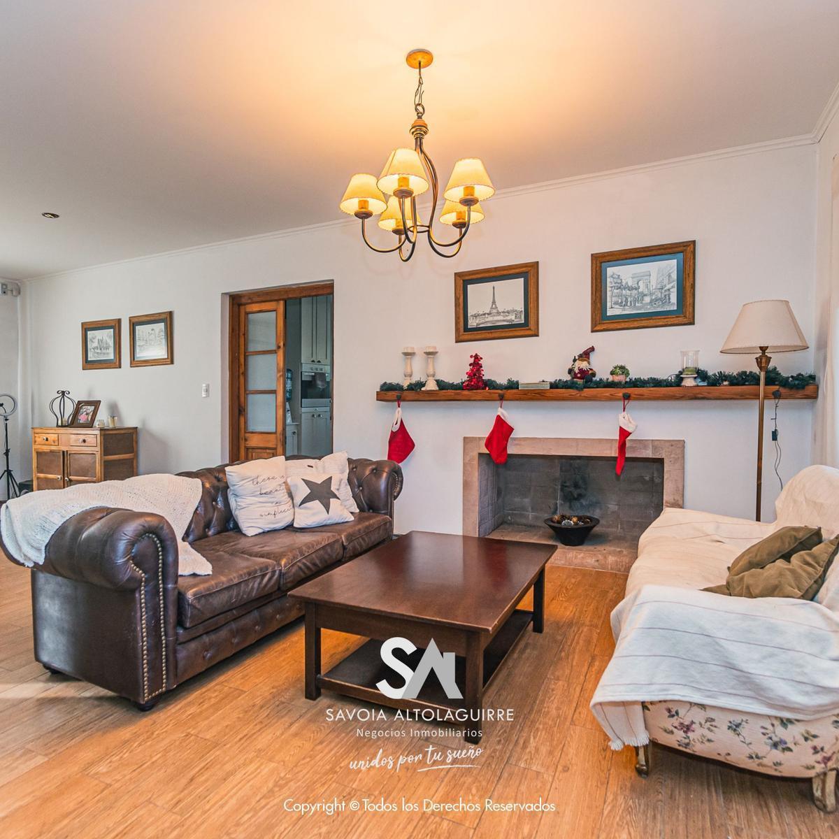 Vende: Hermosa Casa Quinta en Villa Angela 3