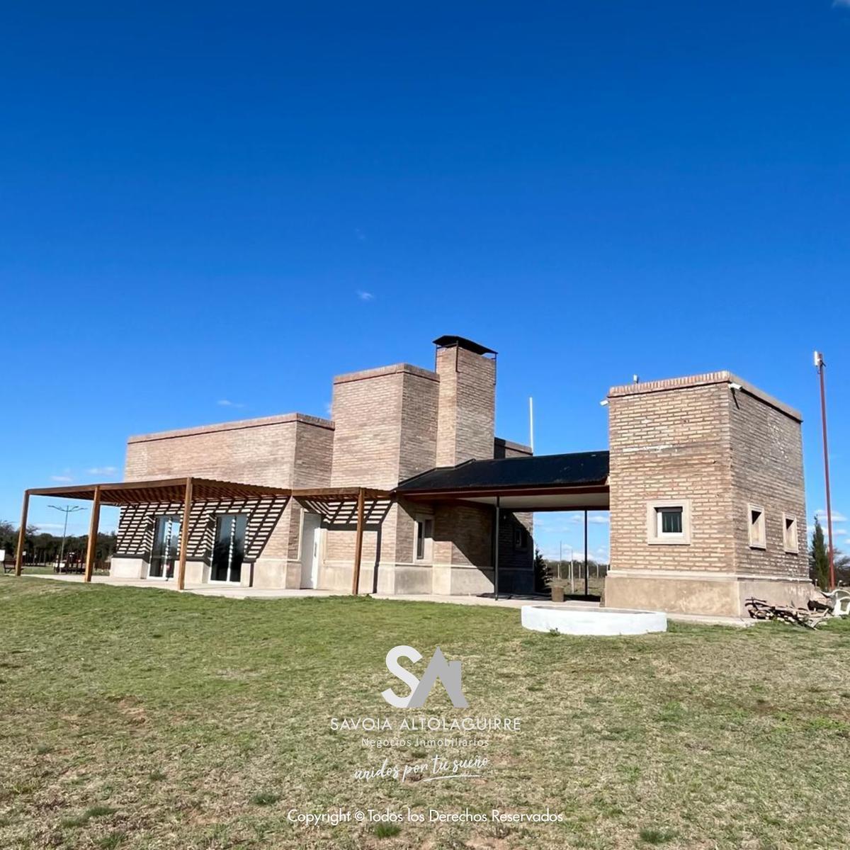 Vende: Hermoso Terreno en La Macarena Toay 3