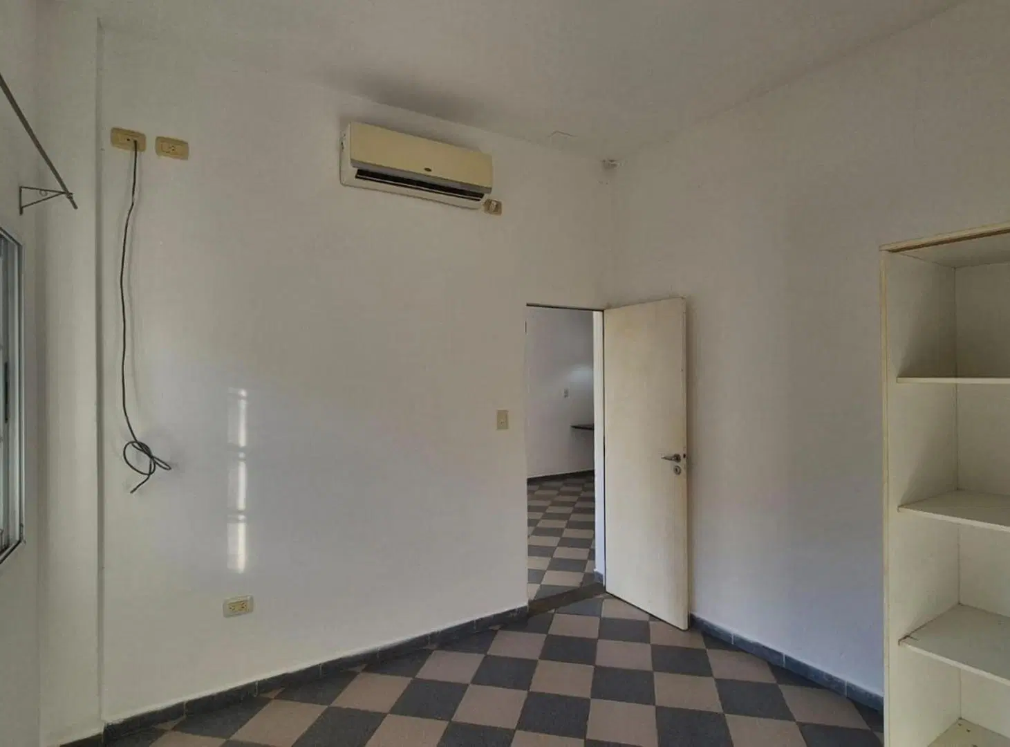 DEPARTAMENTO DE 1 DORMITORIO EN ALQUILER A MINUTOS DEL CENTRO DE LA CIUDAD 4