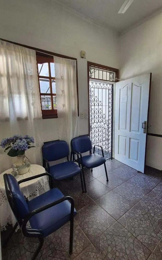 CONSULTORIO ODONTOLÓGICO EN ALQUILER 3