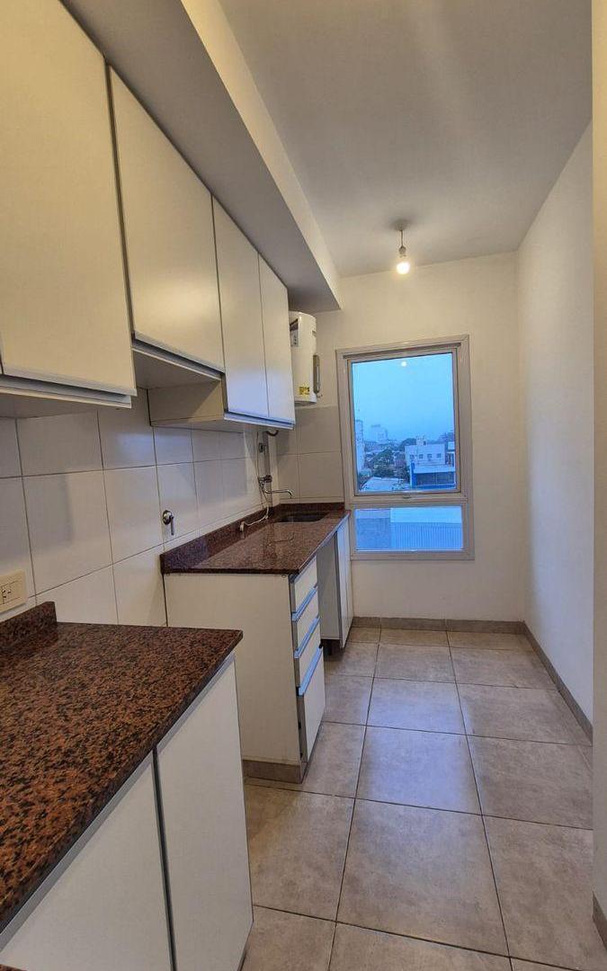 Foto de PRECIOSO DEPARTAMENTO DE 1 DORMITORIO EN EL CENTRO DE POSADAS CON, imagen 1