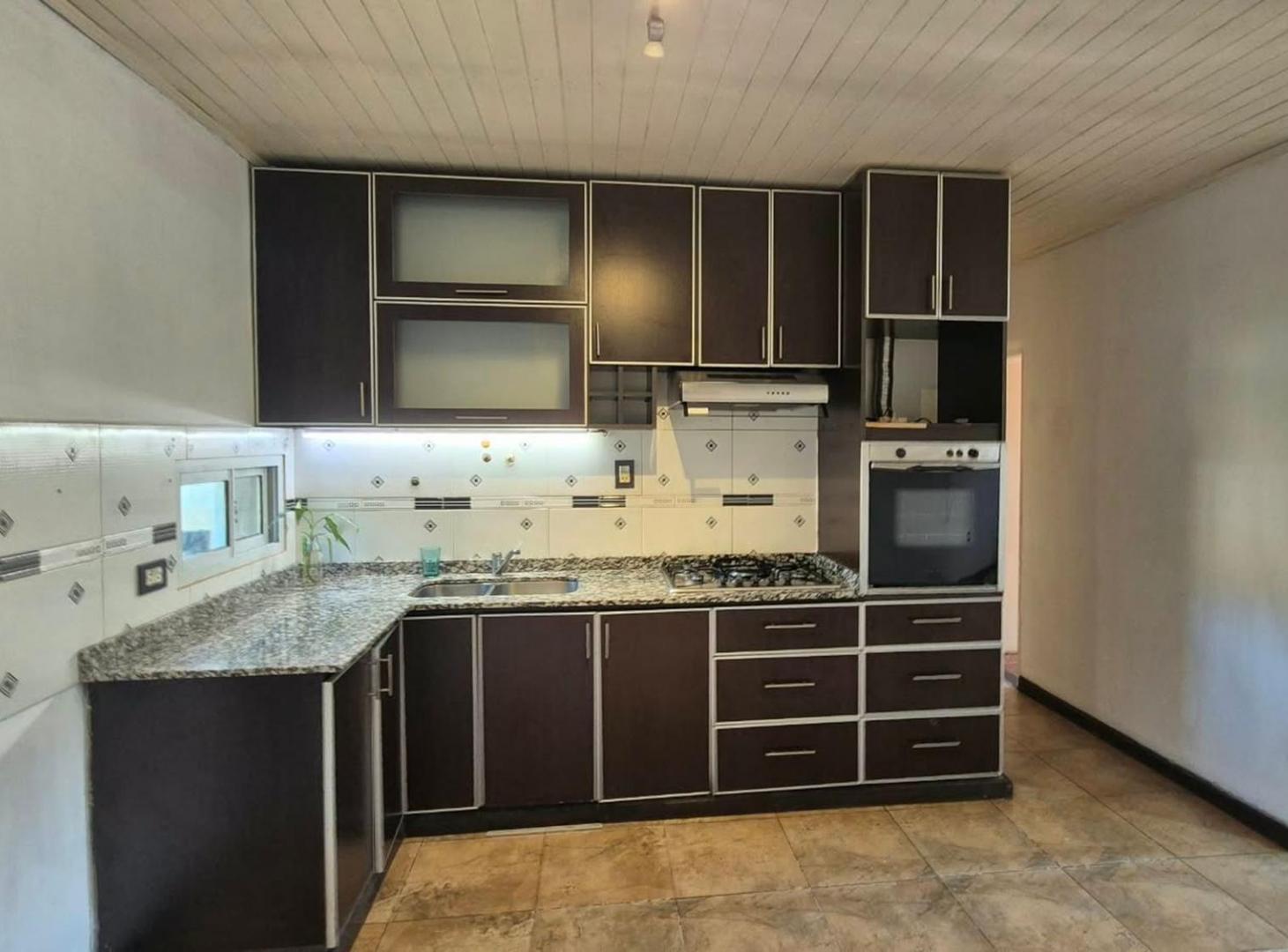 Foto de CASA EN ALQUILER DE 2 DORMITORIOS EN LA CIUDAD DE POSADAS, imagen 5