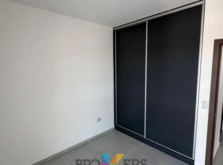 Departamento 1 dormitorio con cochera en Cipolletti - ALQUILER  3