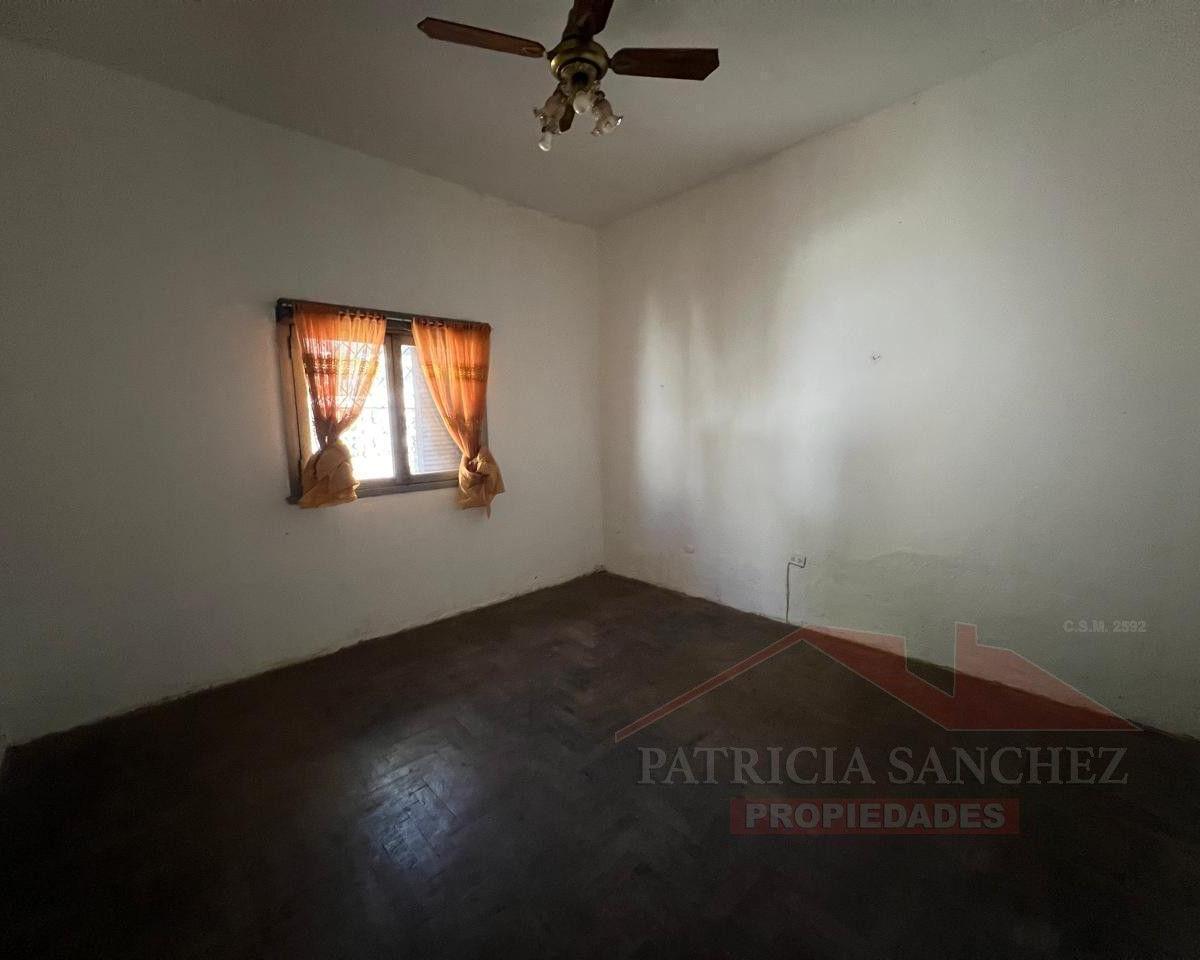 Casa 3 ambientes. | Esteban Merlo al 5900