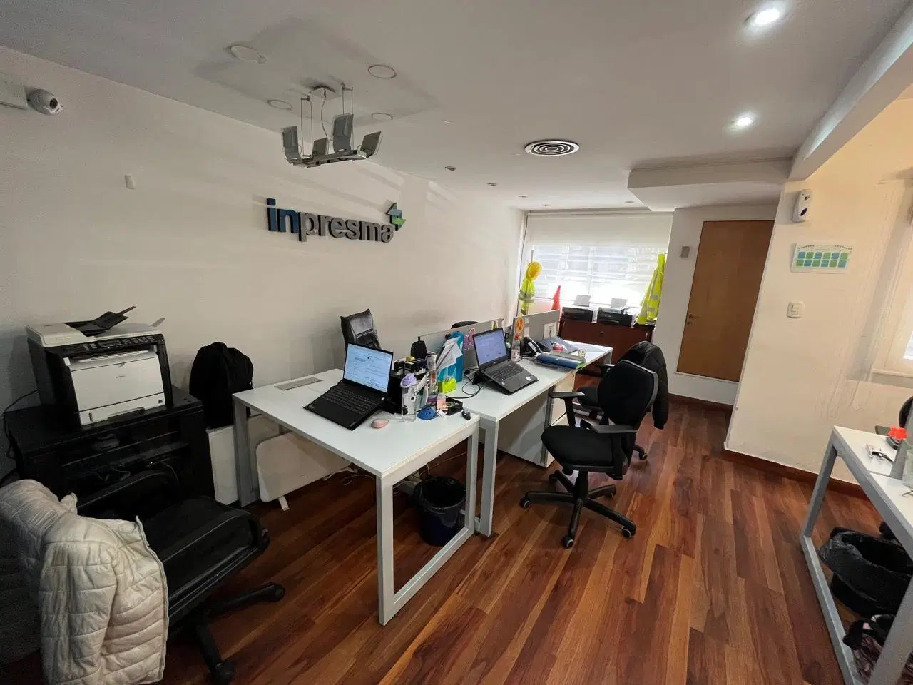 Oficina . | Neuquen al 3300 1