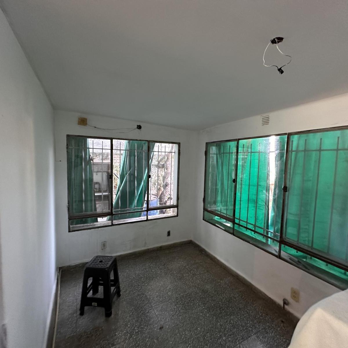 Casa en Fray Luis Beltran 4