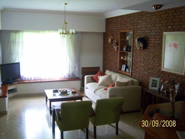 Casa 5 Ambientes. | Velazquez Al 1200 2