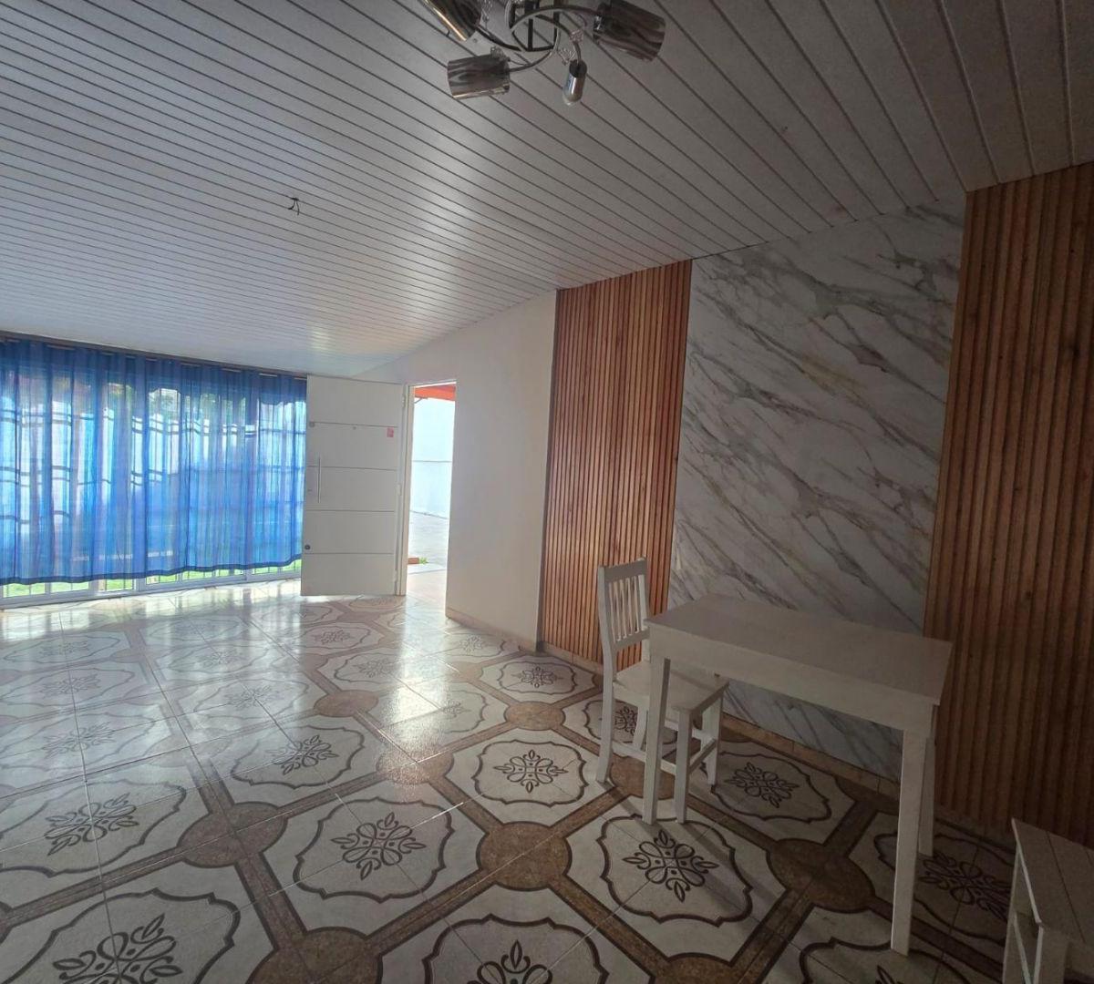 Casa 3 Ambientes. | Av Pres. Juan Domingo Peron Al 2800 2