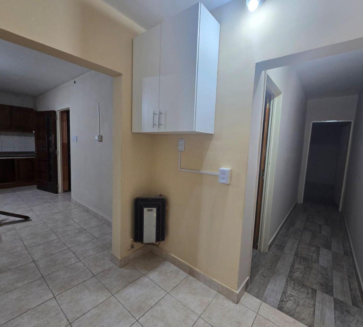 Casa 3 Ambientes. | Av Pres. Juan Domingo Peron Al 2800 1