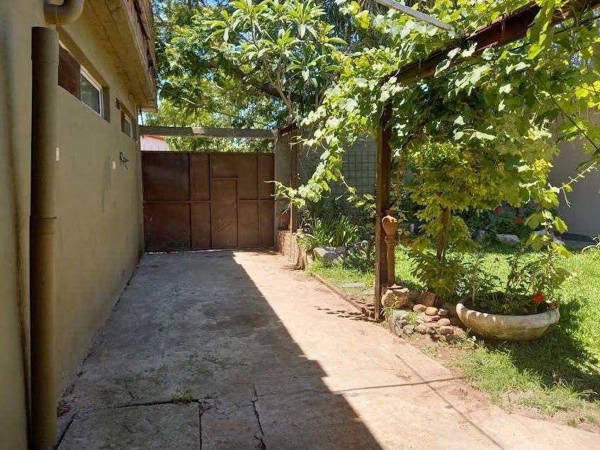 Casa 6 Ambientes. | Sargento Cabral Al 2200 1