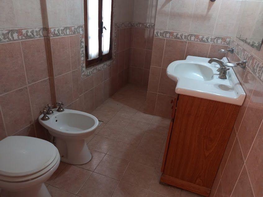 Casa 6 Ambientes. | Sargento Cabral Al 2200 2