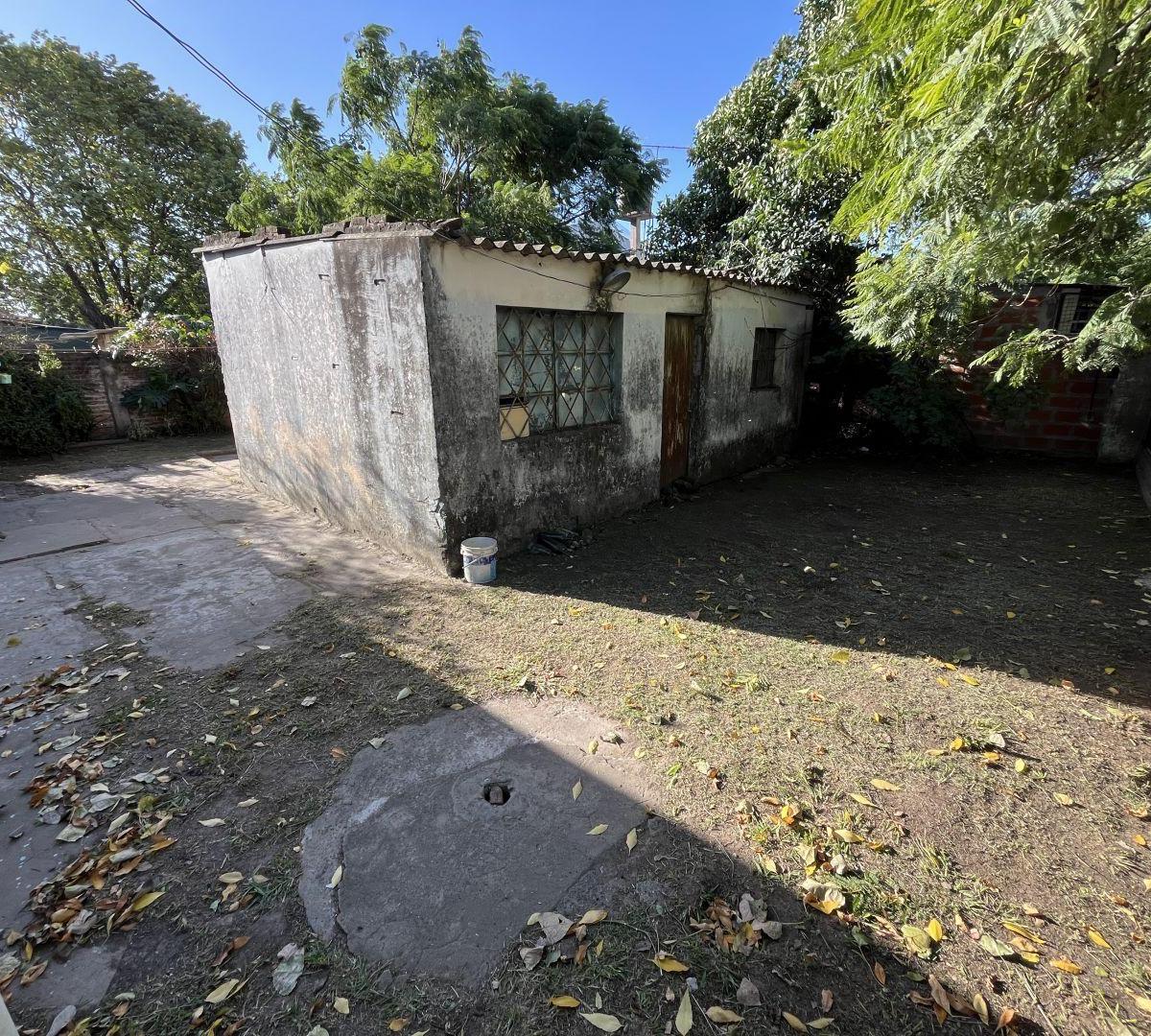 Casa 4 Ambientes. | Int. Arricau Al 4800 1