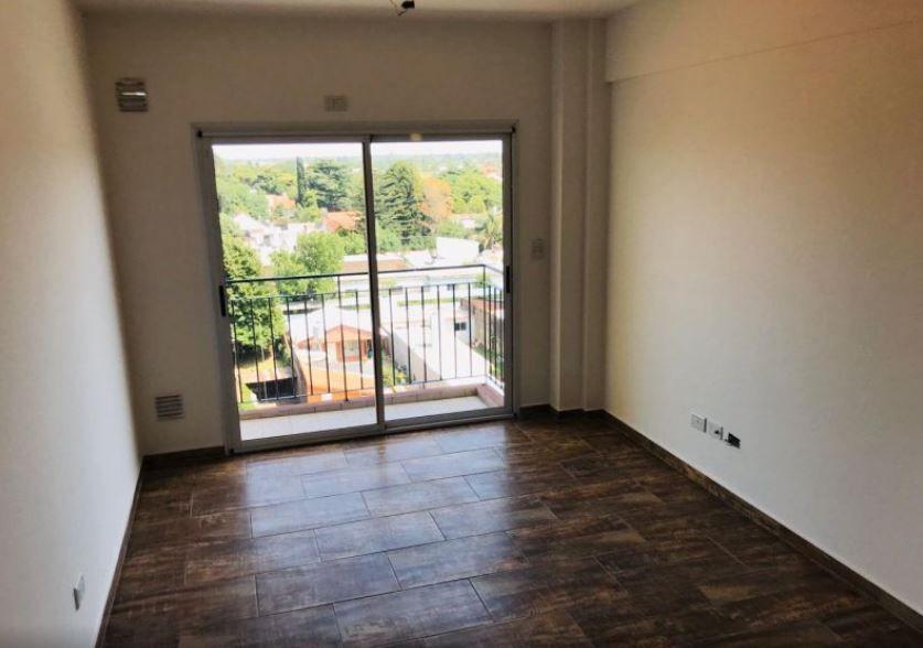 Departamento 2 Ambientes. | Int. Juan Irigoin Al 900 4
