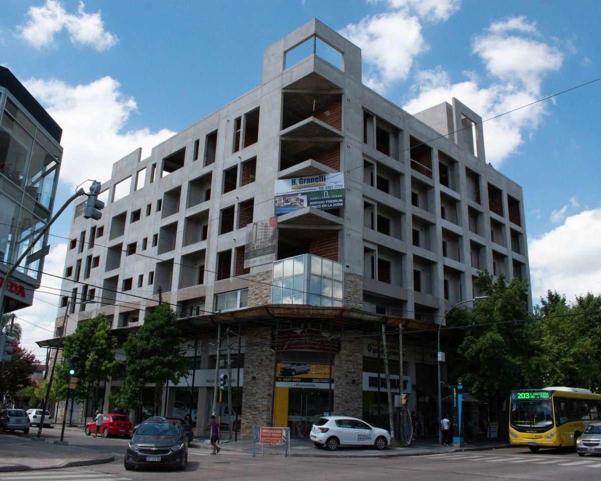 Departamento 2 Ambientes. | Av Ricardo Balbin Al 400 3