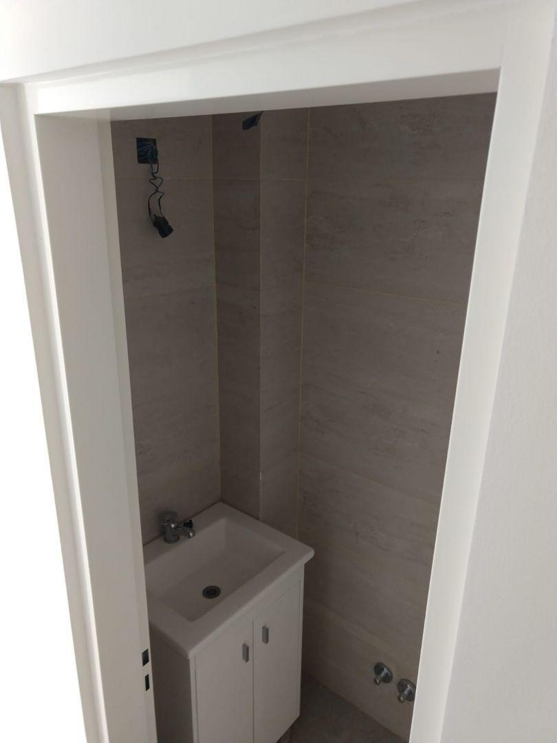 Departamento 4 Ambientes. | Av Santa Fe Al 1100 3
