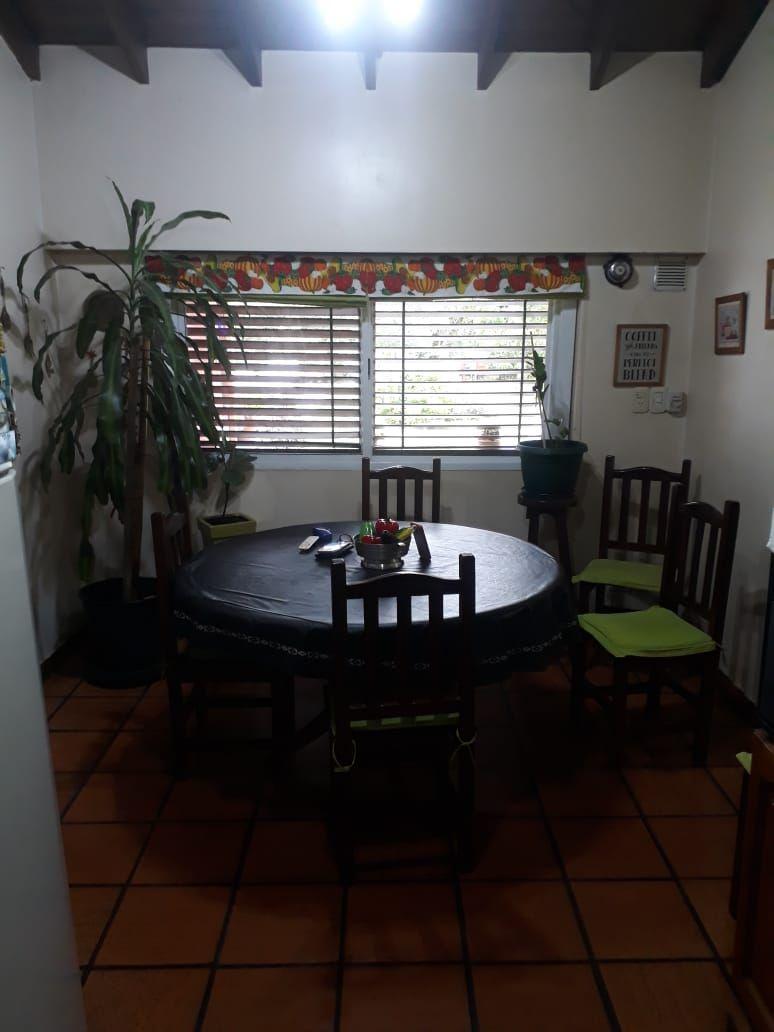 Casa 5 Ambientes. | Gral. Las Heras Al 2400 5