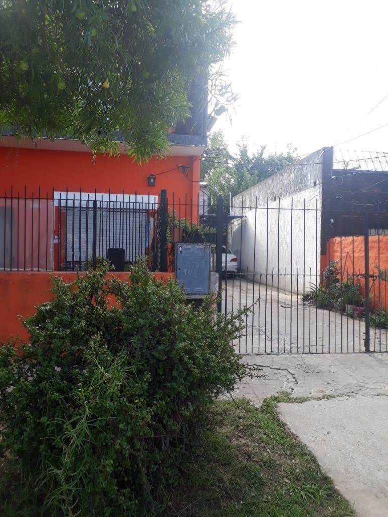 Casa 5 ambientes. | Prudencio Murguiondo al 100