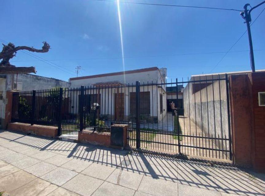 Casa 4 ambientes. | Francisco Miranda al 2300