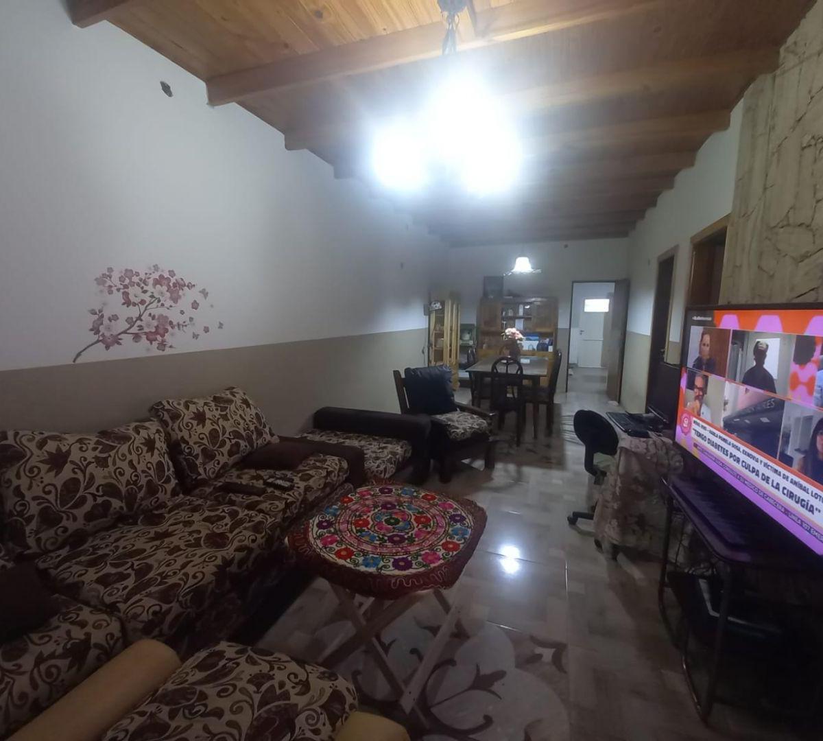 Casa 6 Ambientes. | Tupac Amaru Al 4300 1