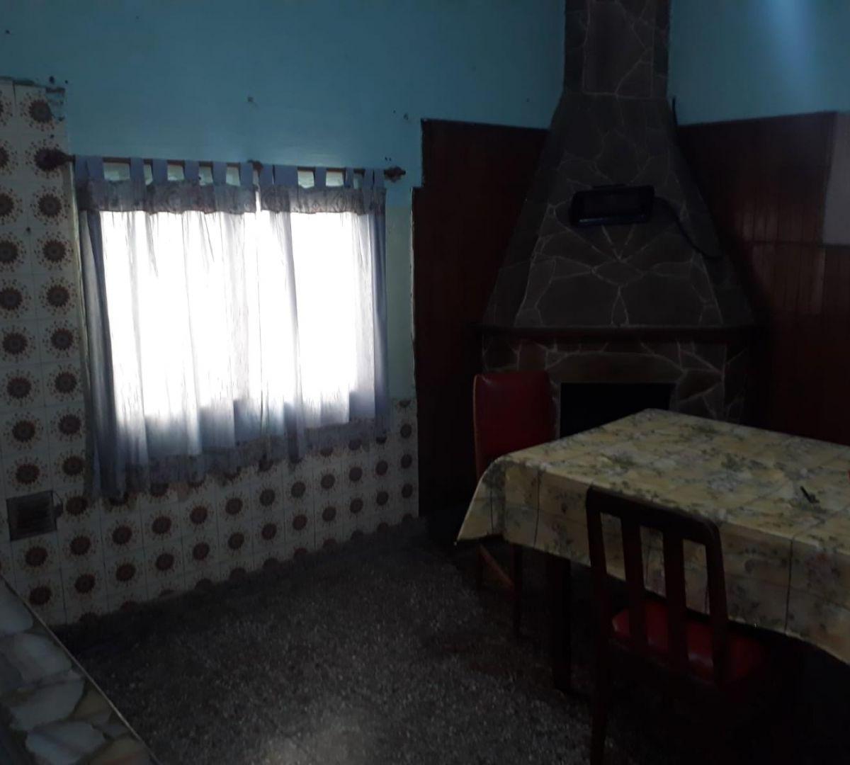 Casa 3 Ambientes. | Int. Juan Irigoin Al 4700 2