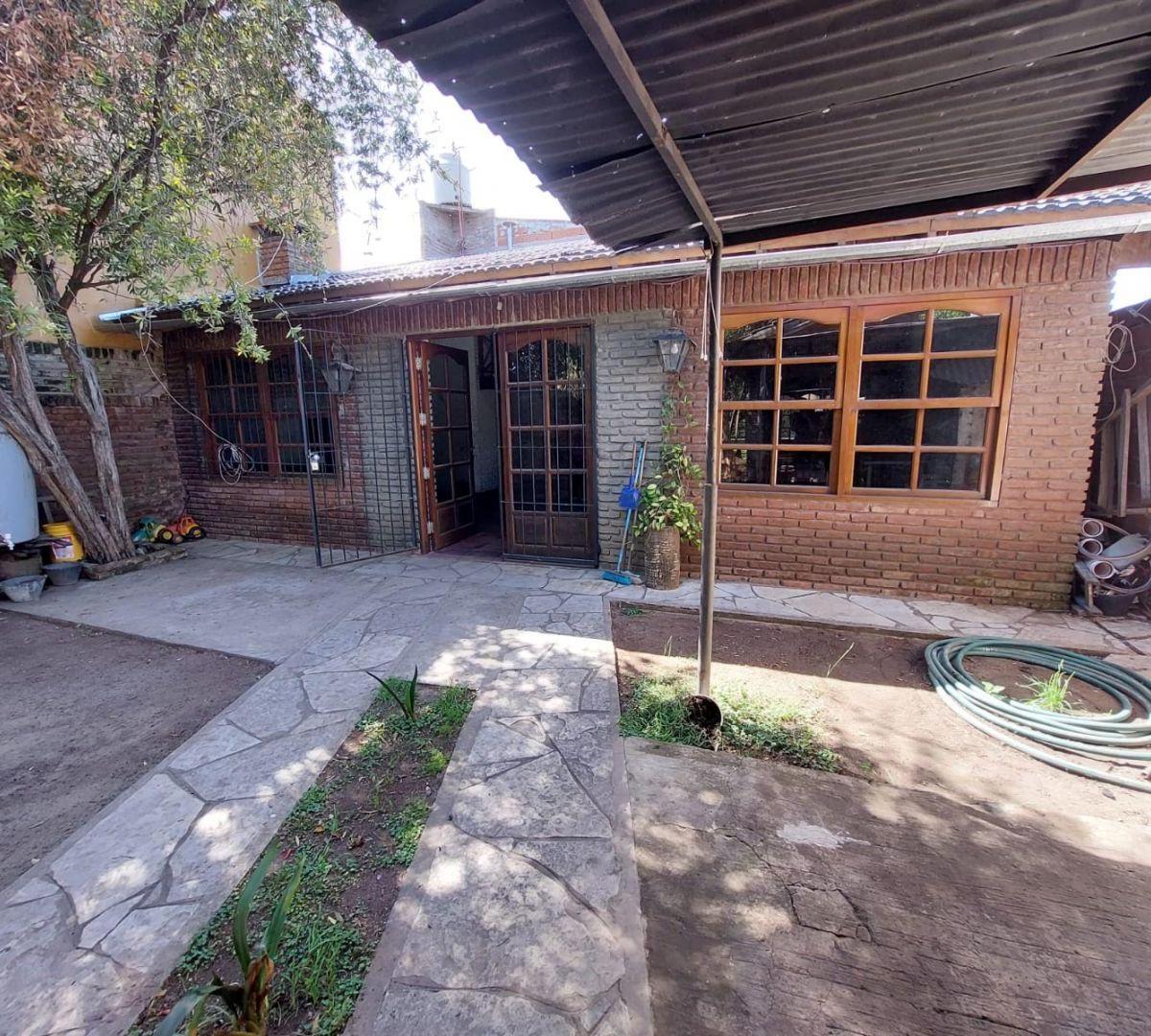 Casa 2 Ambientes. | Bouchard Al 7500 3
