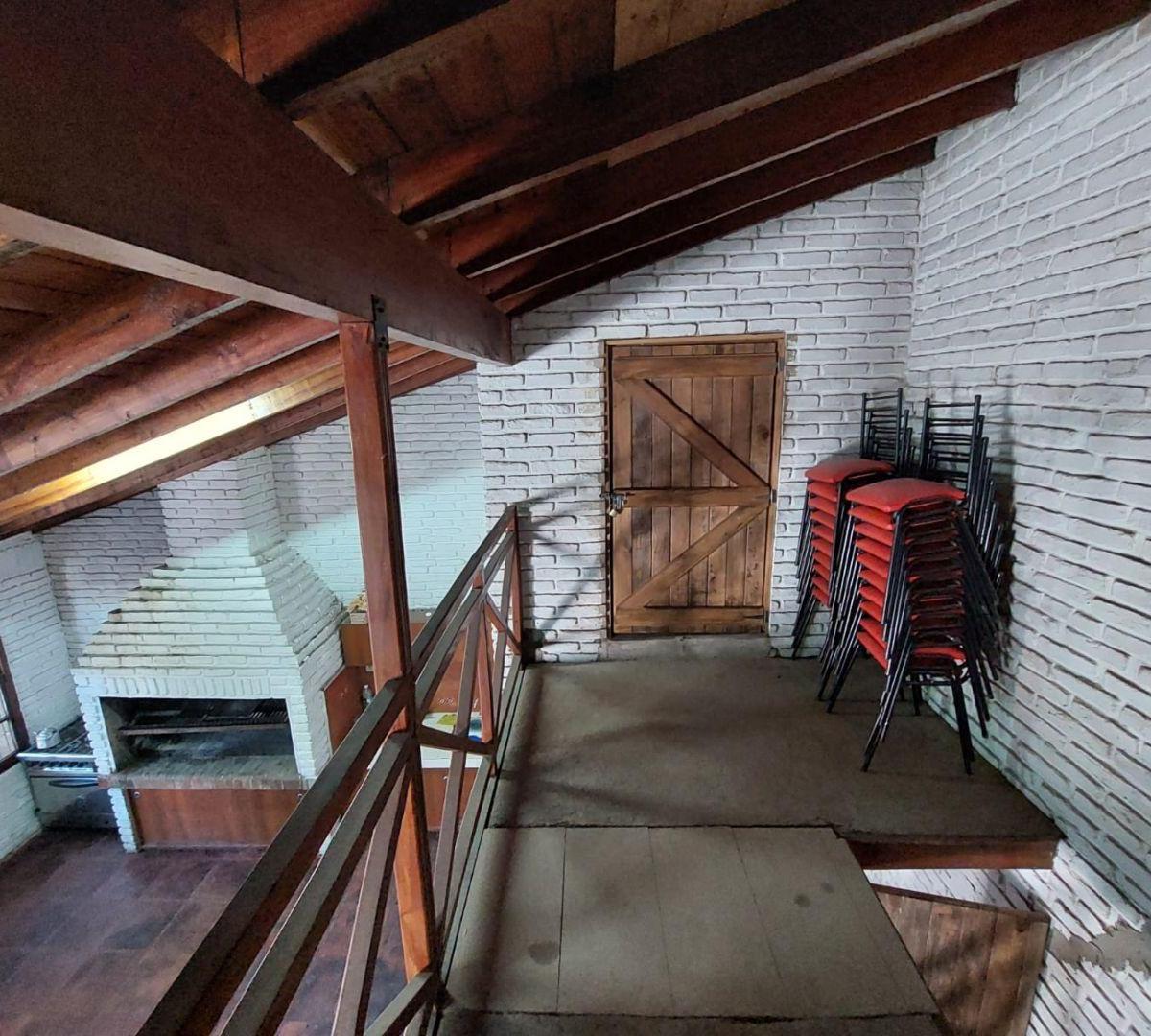 Casa 2 Ambientes. | Bouchard Al 7500 2