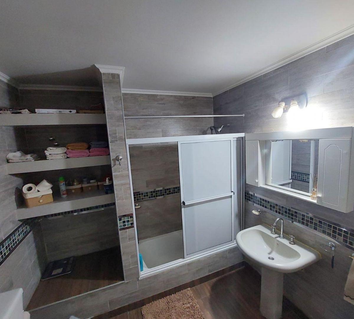 Casa 4 Ambientes. | Paula Albarracin Al 2300 2