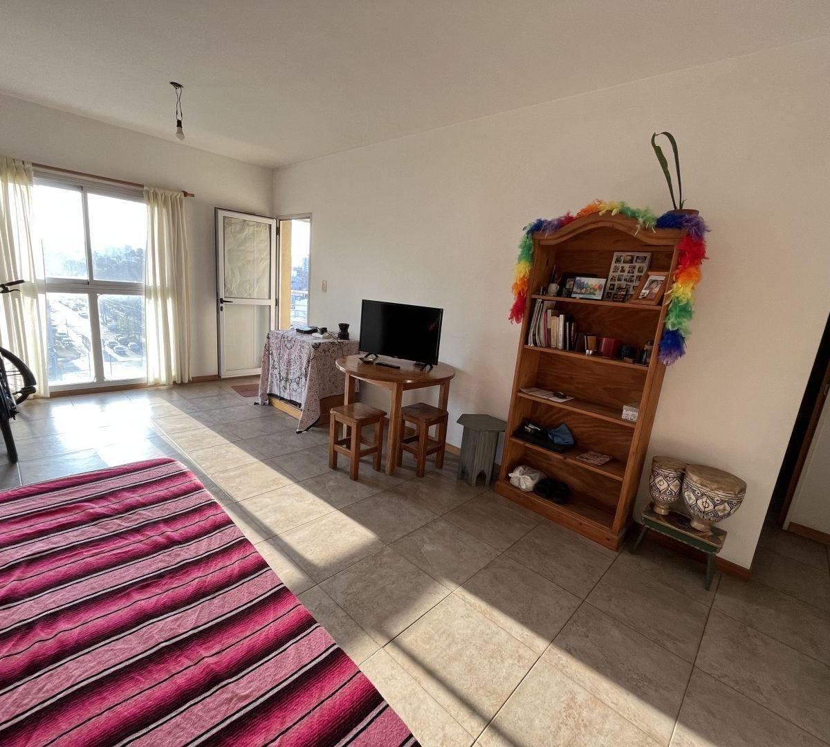 Departamento 2 Ambientes. | Gral. Las Heras Al 1300 2