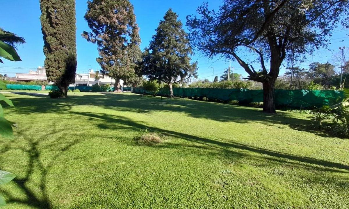Lote . | Av. Pres. Arturo U. Illia al 11400