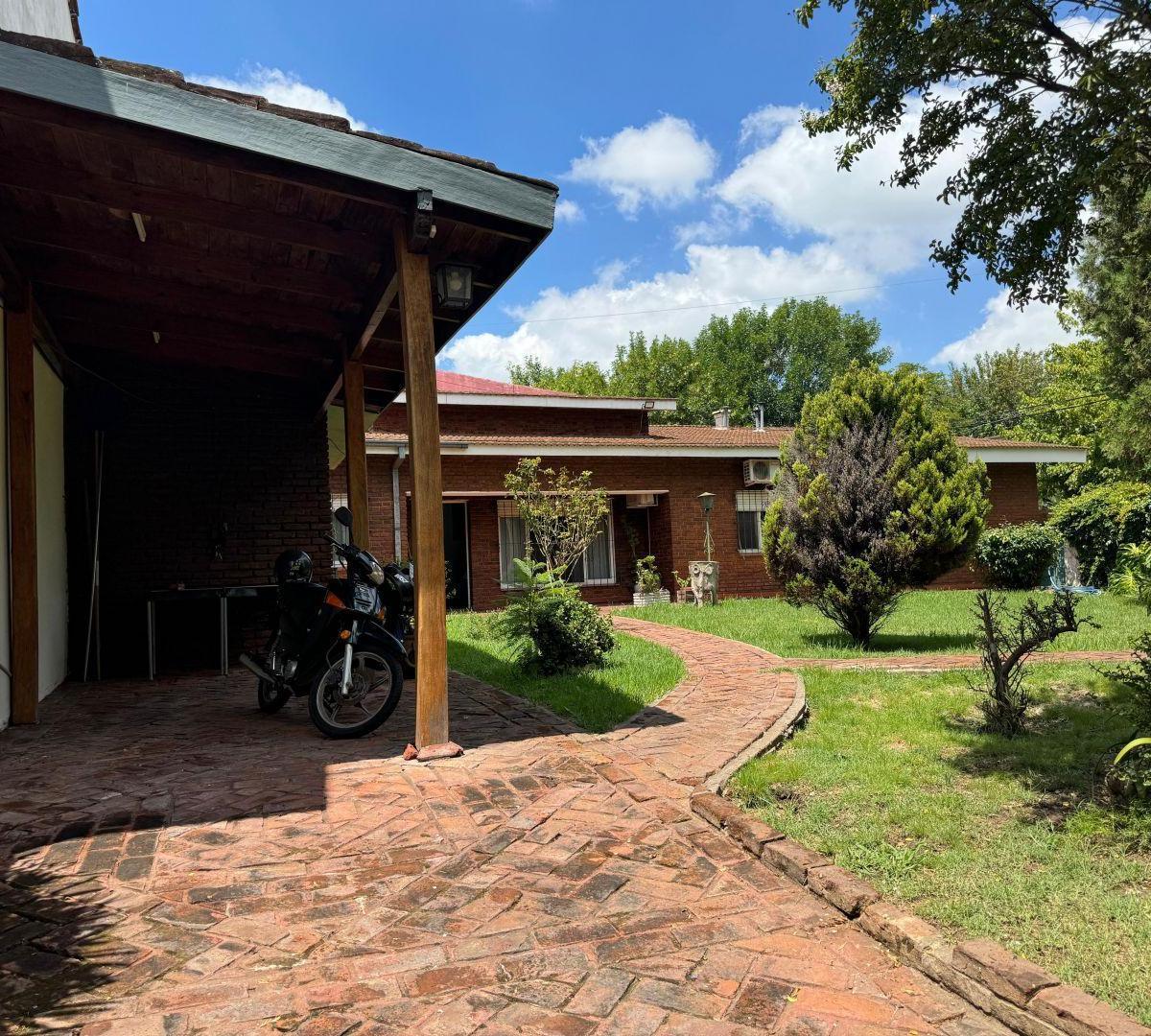 Casa 4 Ambientes. | Zuviria Al 900 5