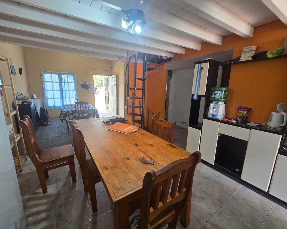 Casa 5 Ambientes. | Int. Juan Irigoin Al 4600 2
