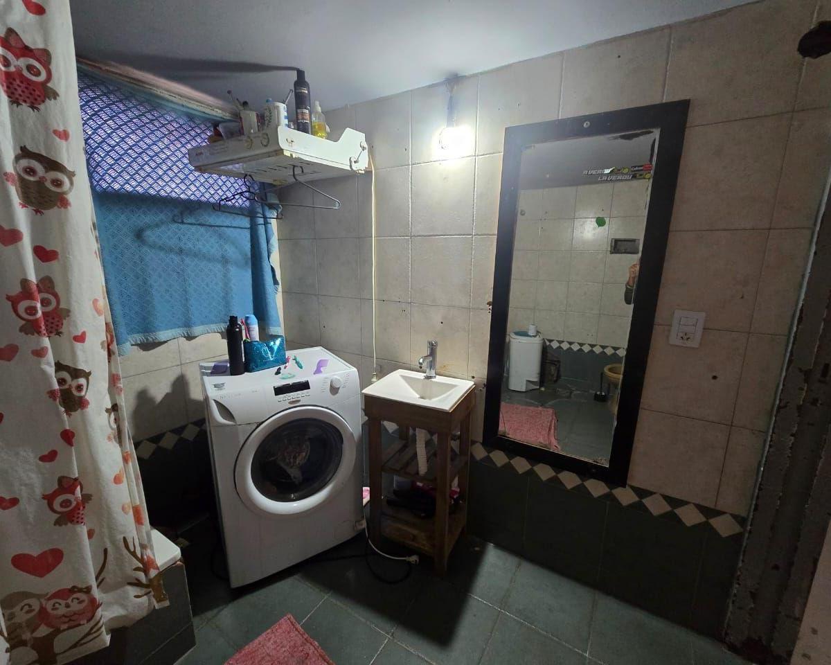 Casa 5 Ambientes. | Int. Juan Irigoin Al 4600 1