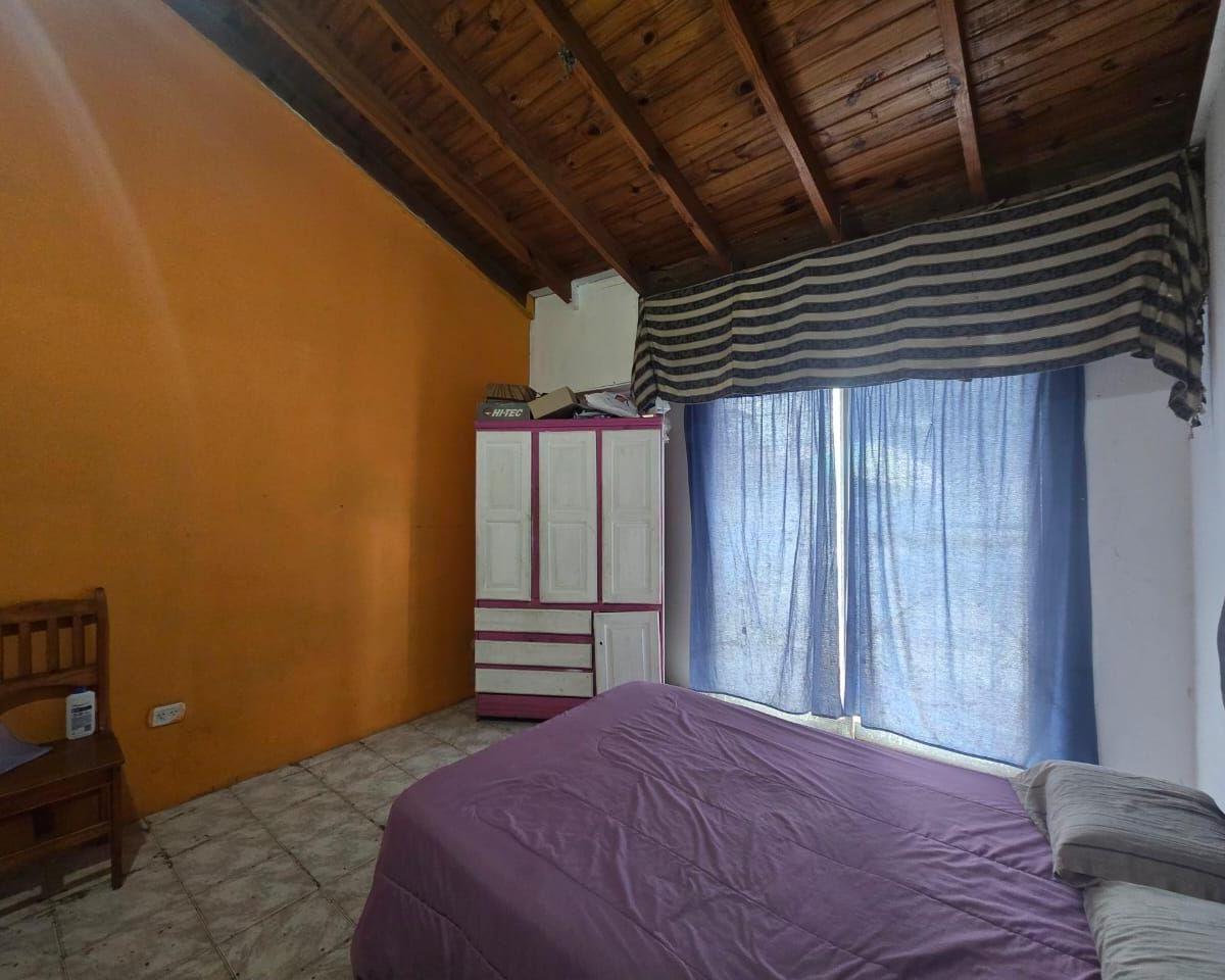 Casa 5 Ambientes. | Int. Juan Irigoin Al 4600 4
