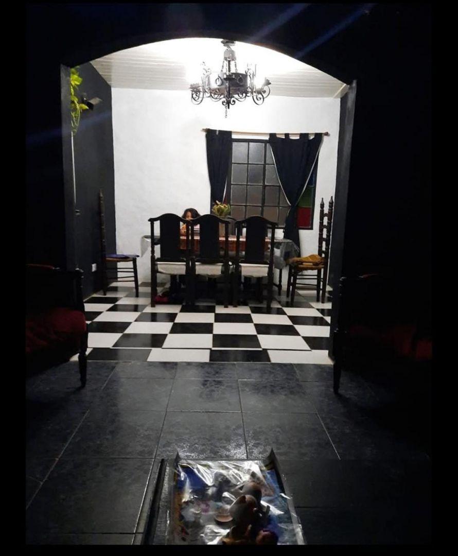Casa 7 Ambientes o Mas. | Concejal Tribulato Al 5900 5
