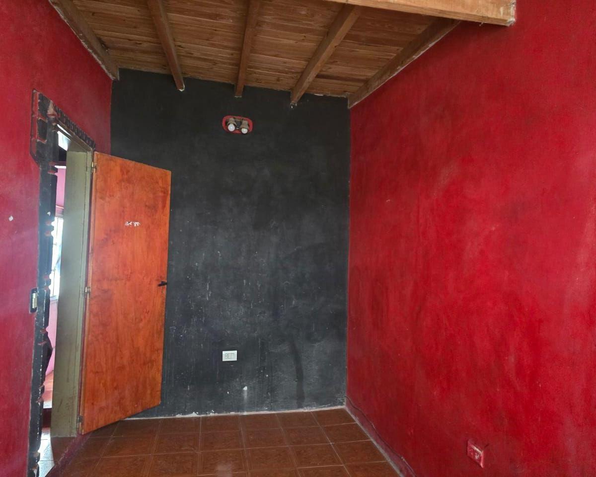 Casa 7 Ambientes o Mas. | Concejal Tribulato Al 5900 2