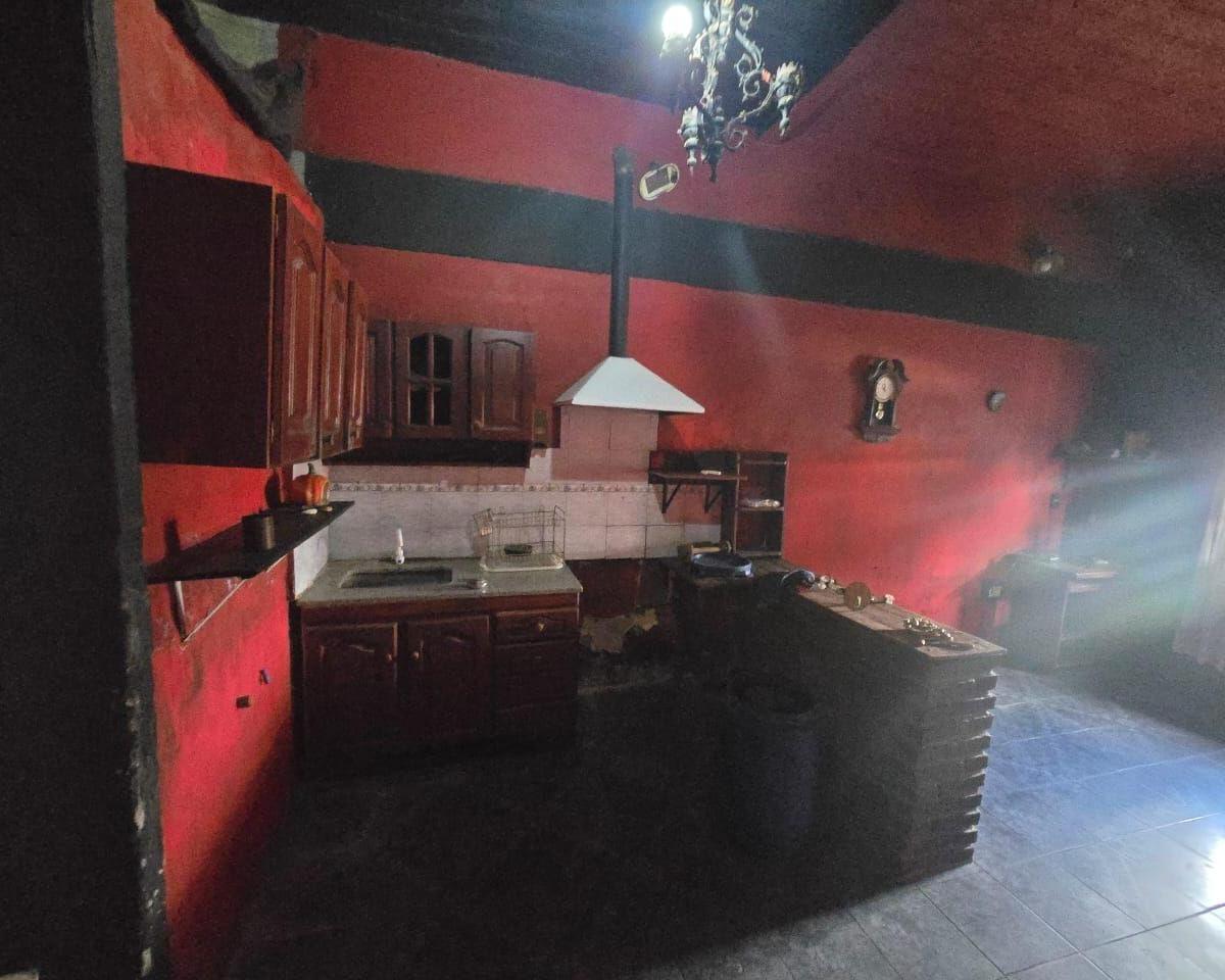 Casa 7 Ambientes o Mas. | Concejal Tribulato Al 5900 1