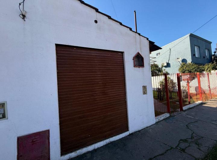 Casa 3 ambientes. | Zuviria al 2800 3