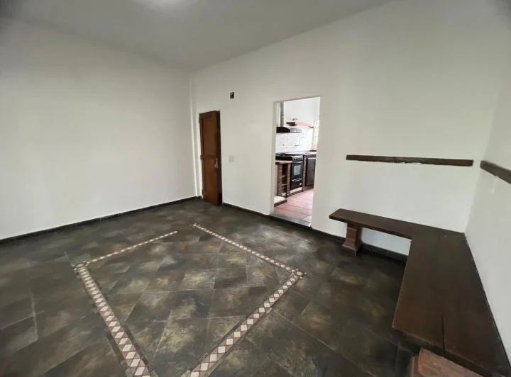 Departamento 4 ambientes. | Av. Presidente Juan Domingo Peron al 1800 3